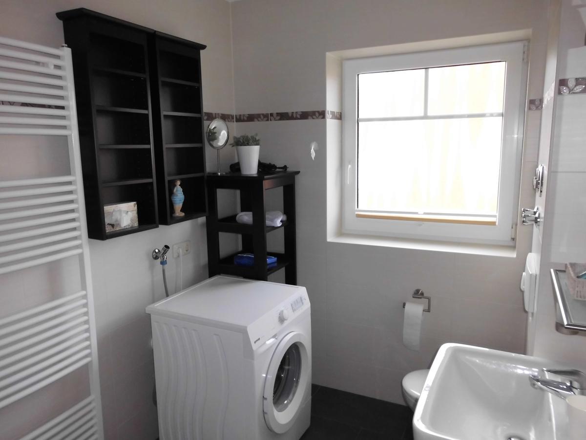 Ferienwohnung Krabbentaucher 2 Neßmersiel Esterno foto